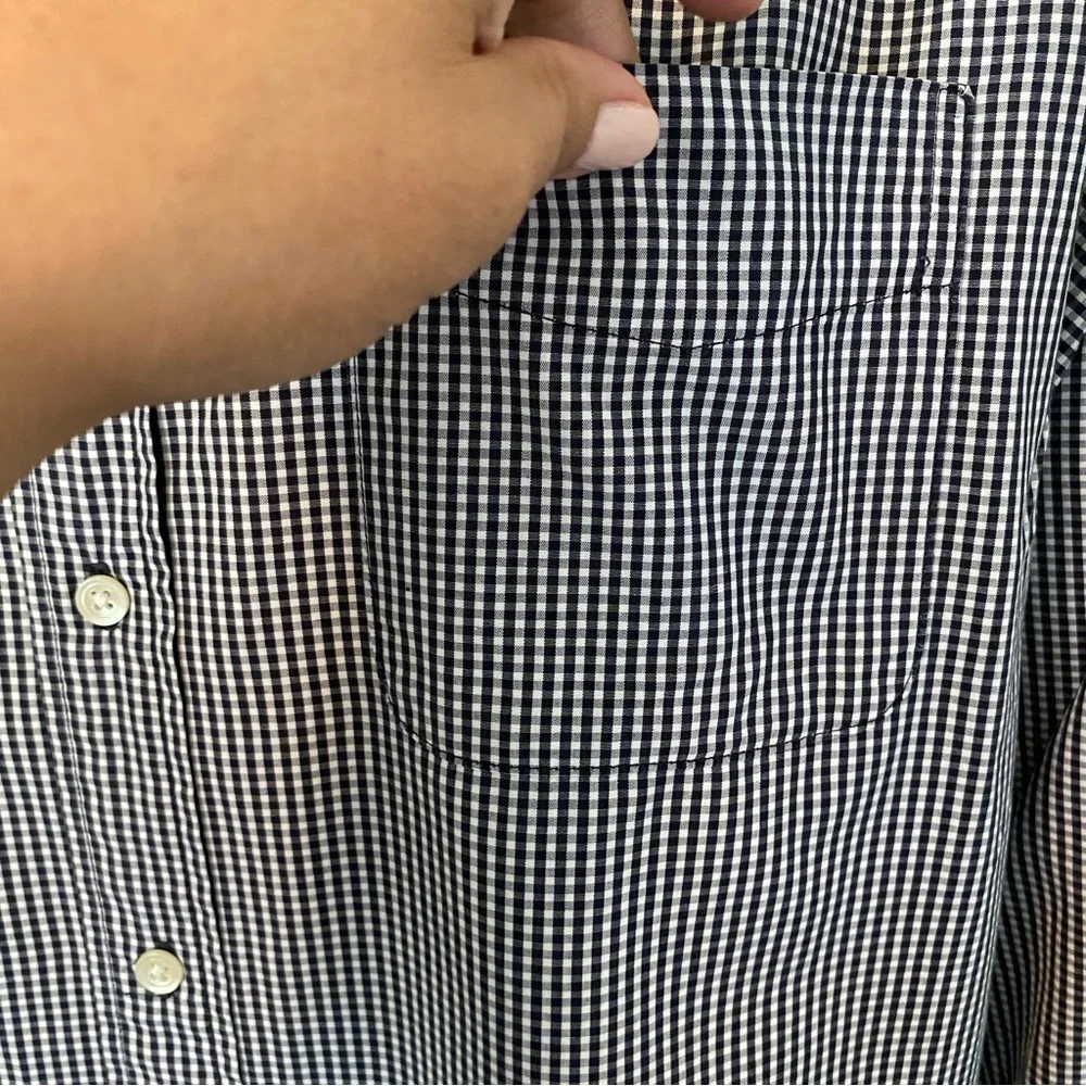 Banana Republic Gingham Button Up Shirt